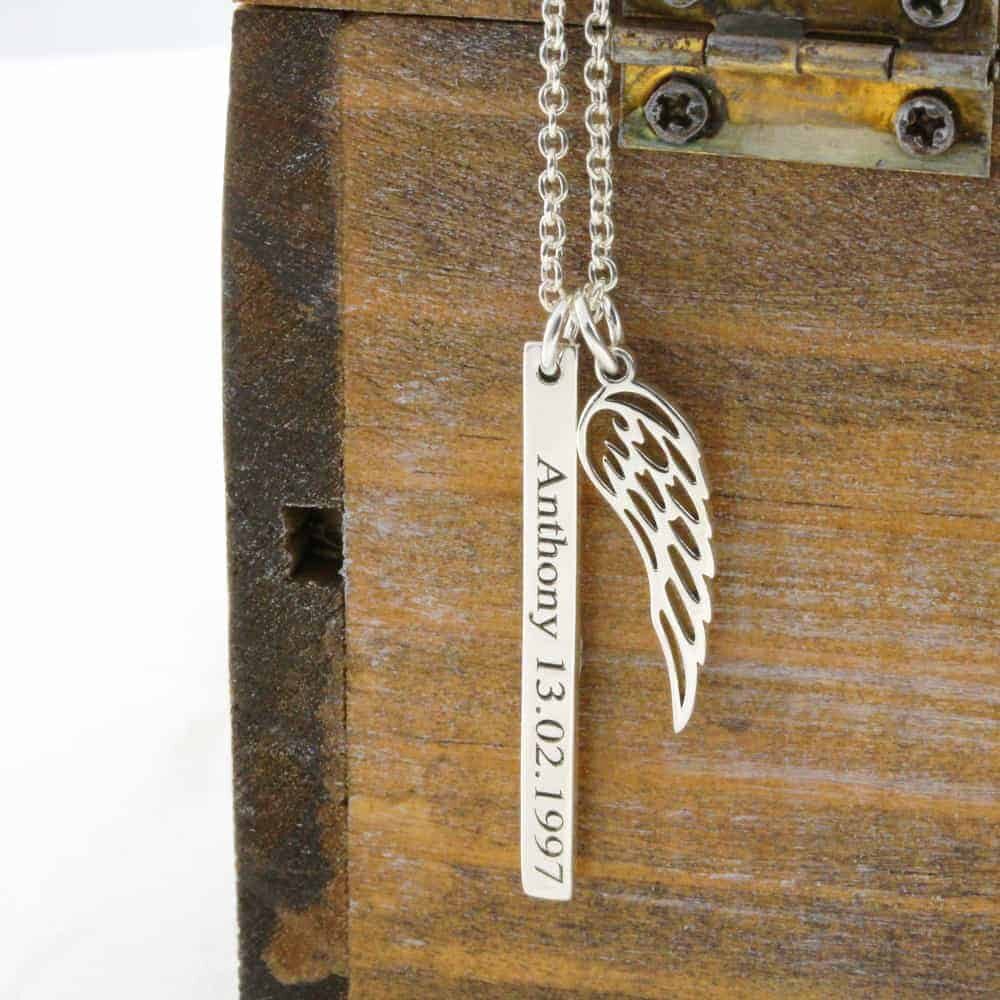 Angel Wing & Bar Necklace